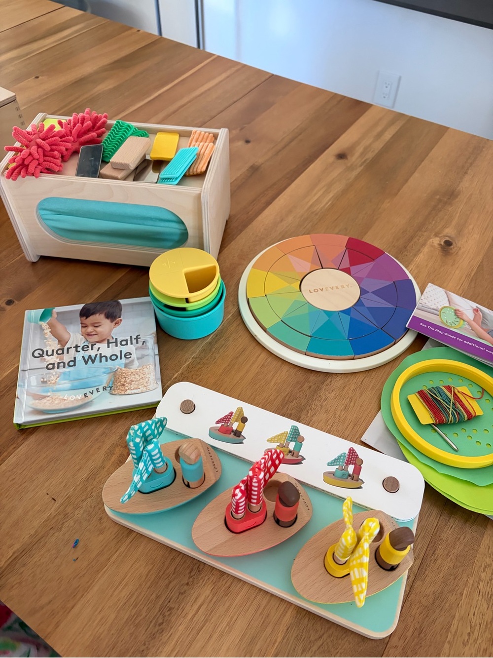 Lovevery The Analyst Playset (46, 47, 48 months)
